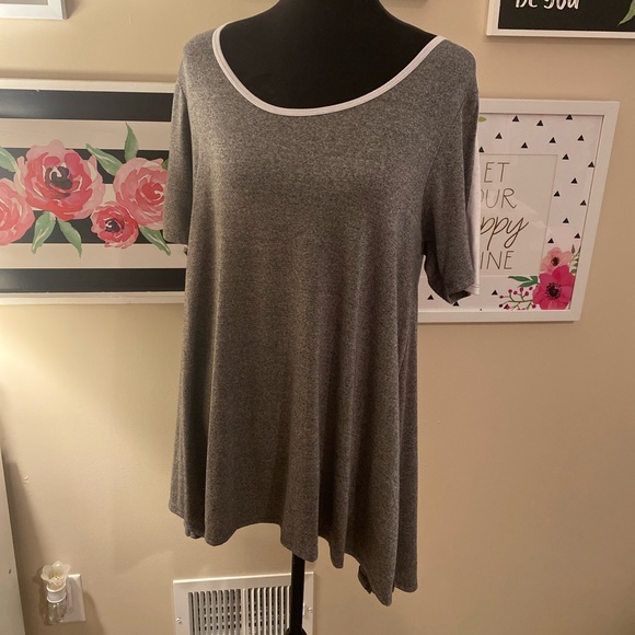 Heather Gray Perfect Tee - Picture 1 of 6